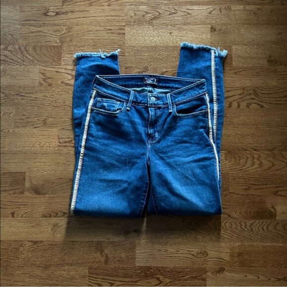 Abercrombie Harper Low Rise Ankle Jeans Denim 26 2R Blue Tan Gold Stripe Raw hem - Picture 4 of 7